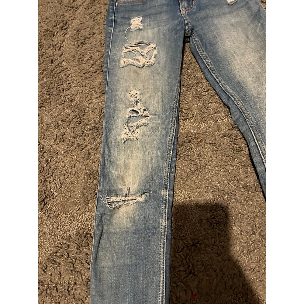 Hollister Women's Distressed Ripped Skinny Jeans Size 24 - Picture 2 of 6